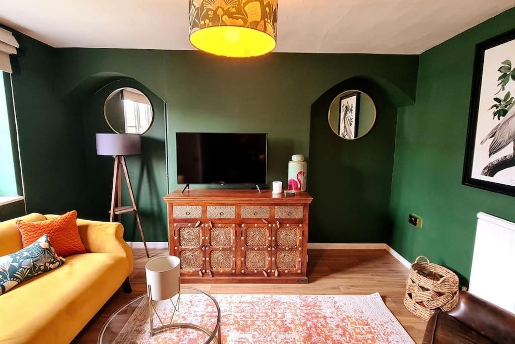 Gorgeous Two Bedroom House In Ely Buitenkant foto