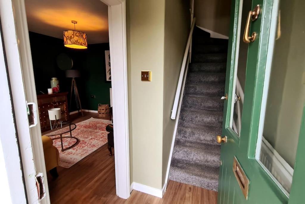 Gorgeous Two Bedroom House In Ely Buitenkant foto